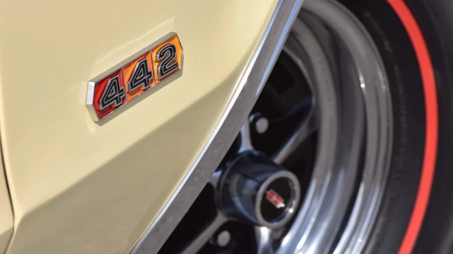 1967 Oldsmobile 442 1st Gen - Image 11 of 12