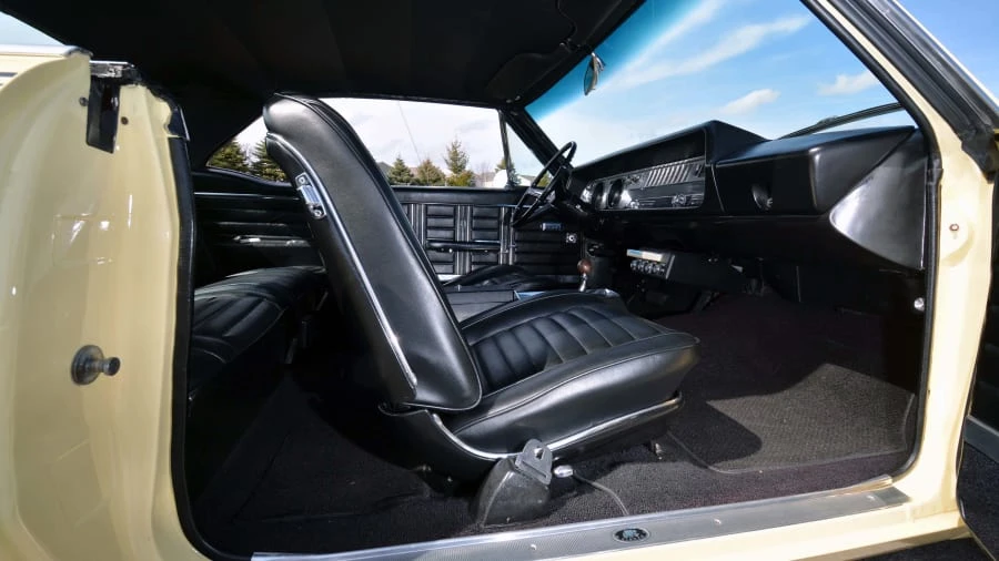 1967 Oldsmobile 442 1st Gen - Image 5 of 12