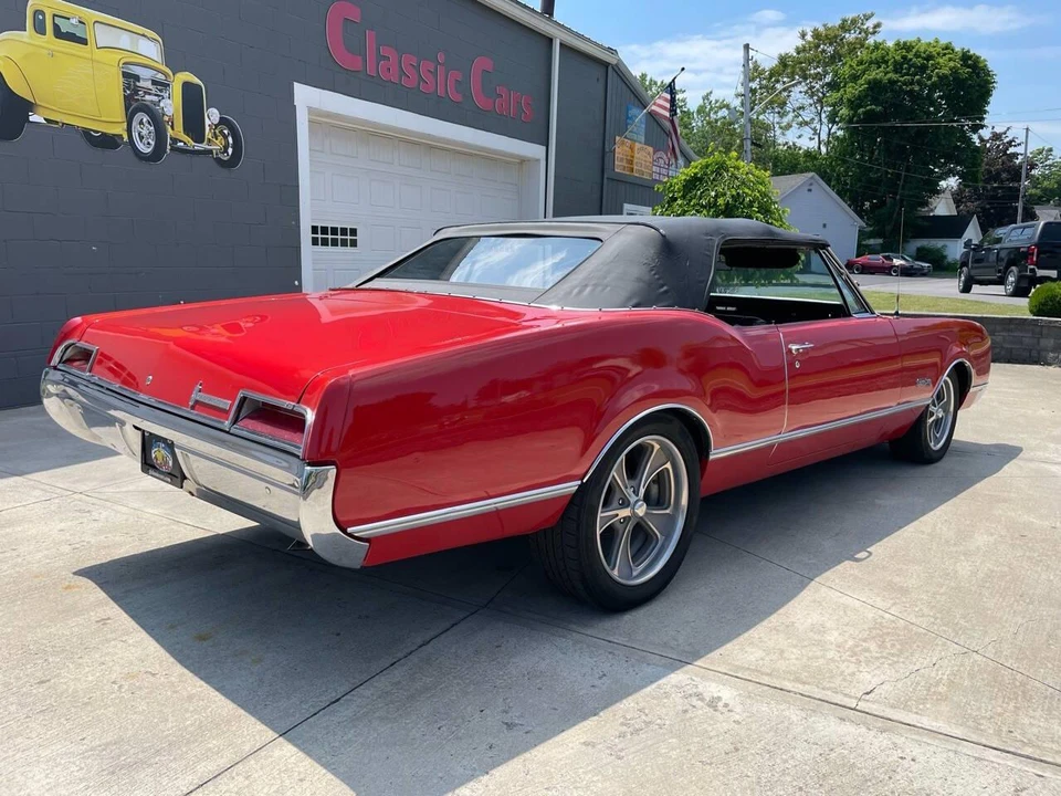 1967 Oldsmobile 88 - Image 19 of 31