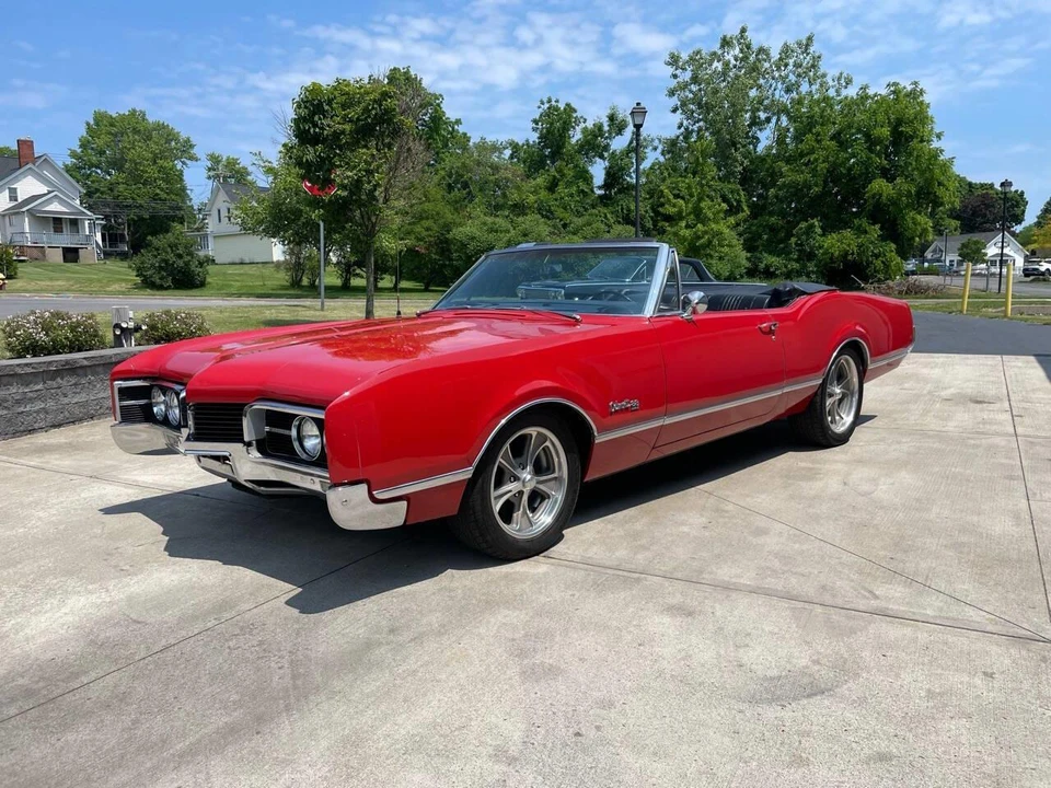 1967 Oldsmobile 88 - Image 2 of 31