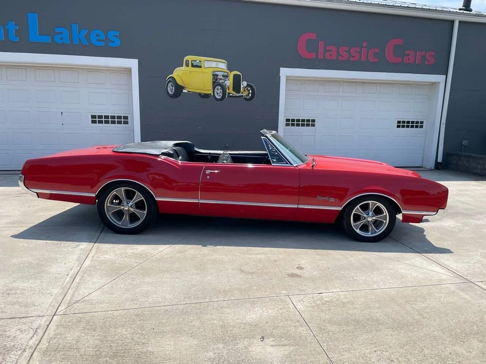 1967 Oldsmobile 88 - Image 10 of 31