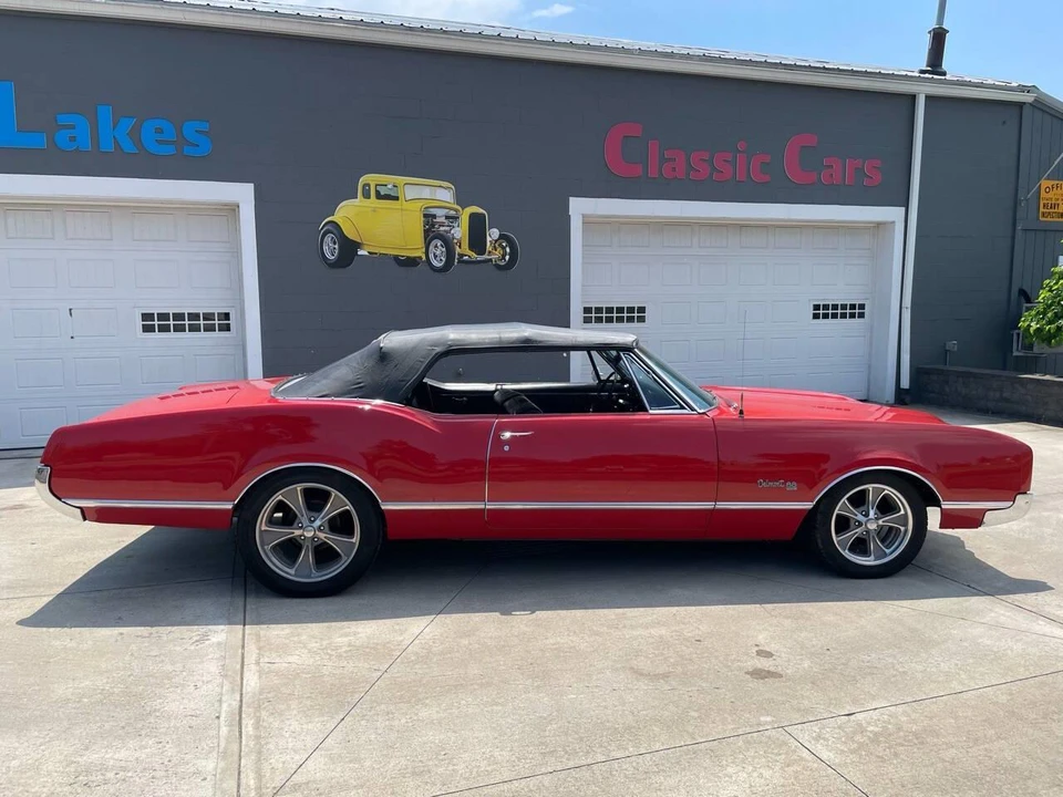 1967 Oldsmobile 88 - Image 20 of 31