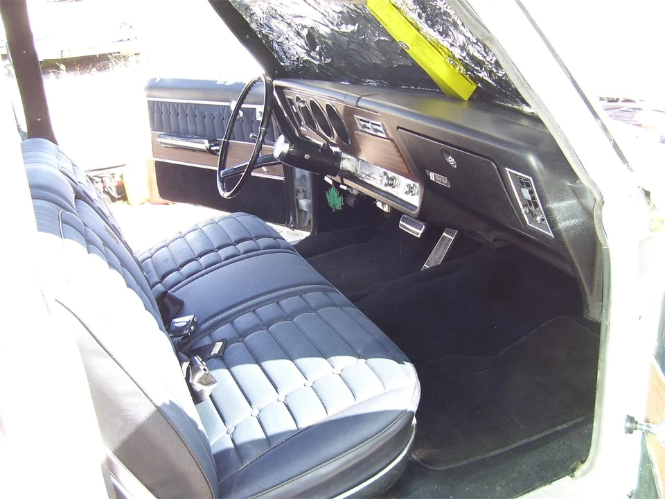 1967 Oldsmobile 98 - Image 8 of 14