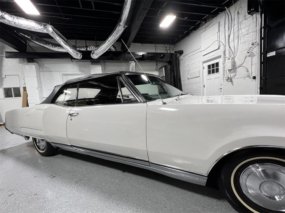 1967 Oldsmobile 98 - Image 13 of 31