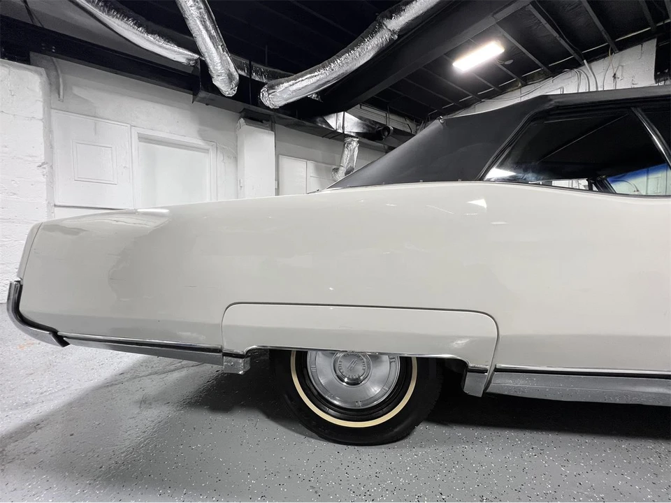 1967 Oldsmobile 98 - Image 15 of 31