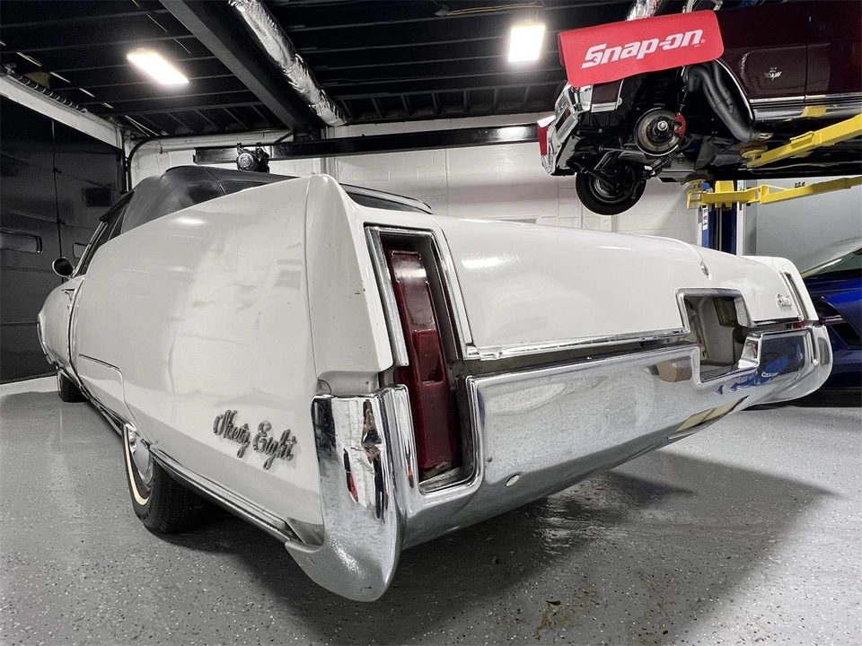 1967 Oldsmobile 98 - Image 22 of 31