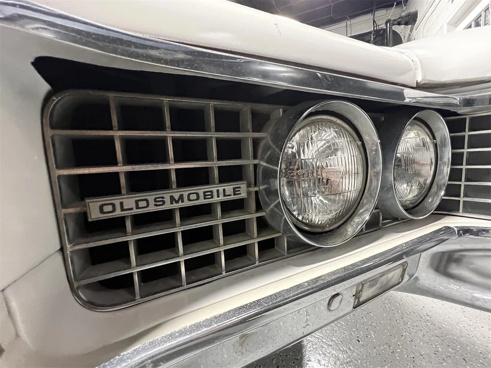 1967 Oldsmobile 98 - Image 31 of 31