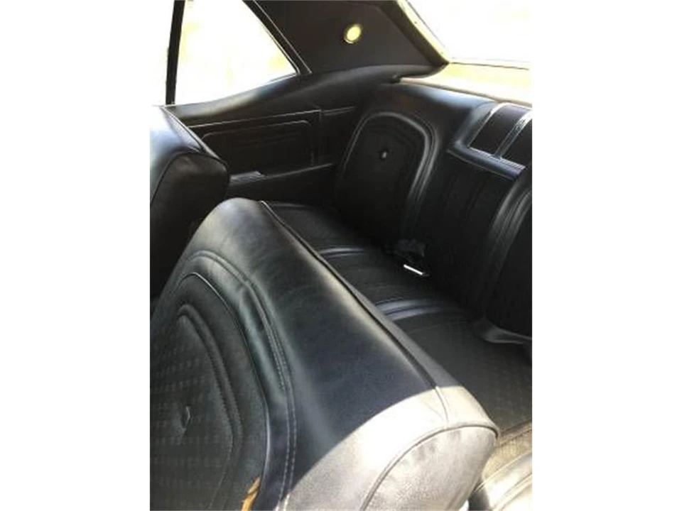 1967 Oldsmobile 98 - Image 7 of 16
