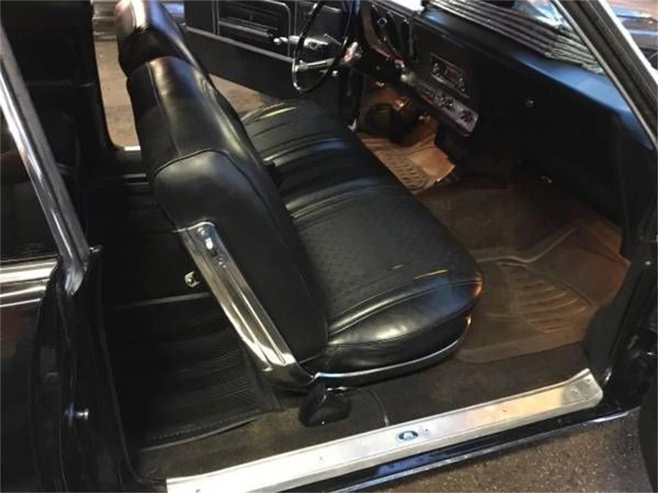 1967 Oldsmobile 98 - Image 10 of 16