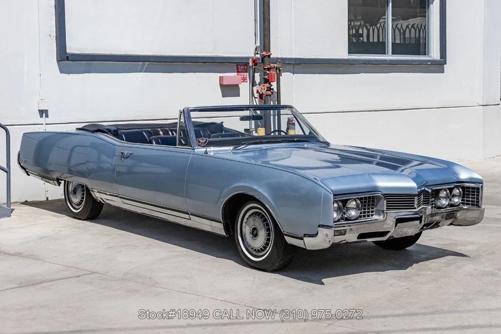 1967 Oldsmobile 98 - Image 3 of 12