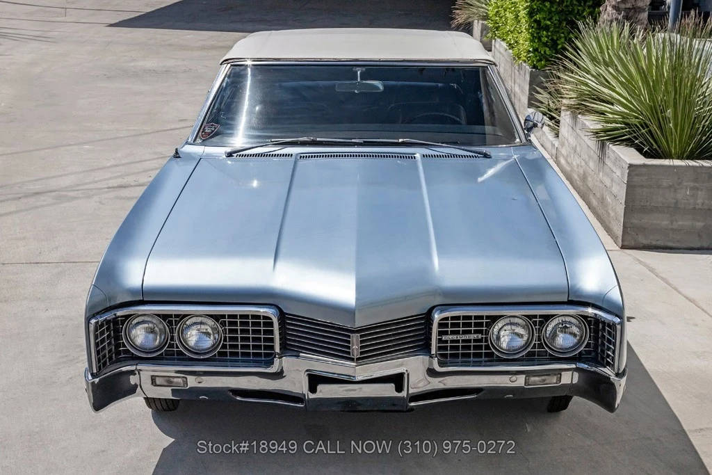 1967 Oldsmobile 98 - Image 9 of 12
