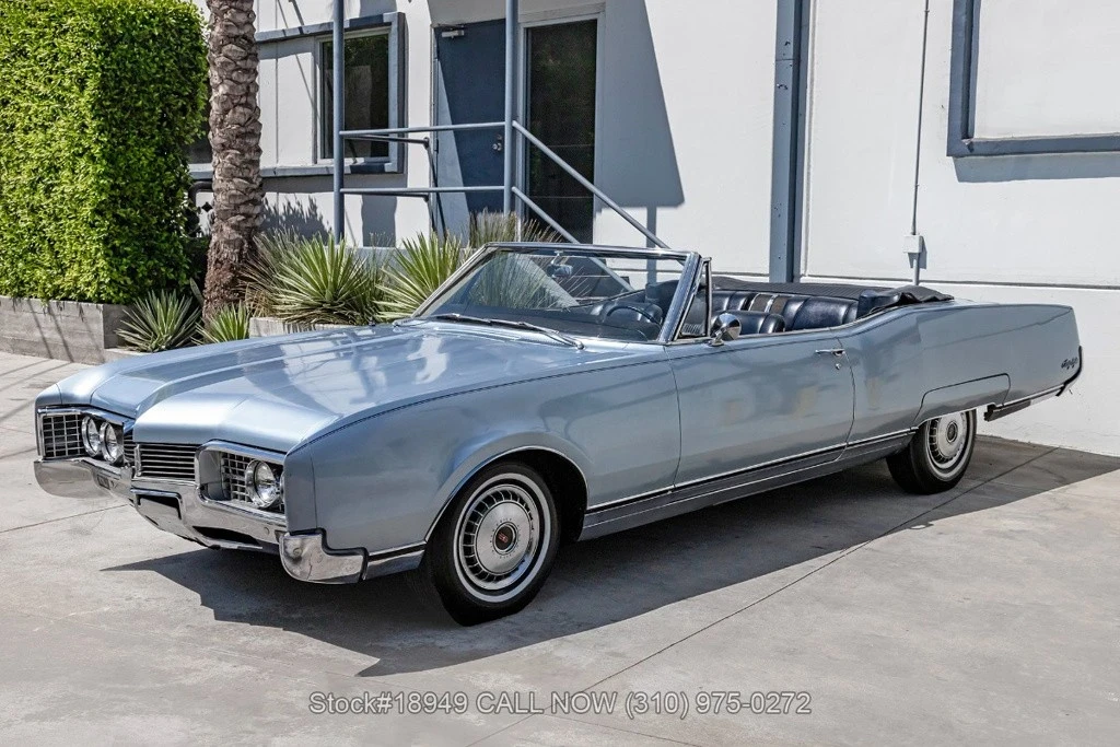 1967 Oldsmobile 98 - Image 8 of 12