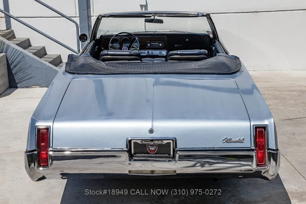 1967 Oldsmobile 98 - Image 6 of 12