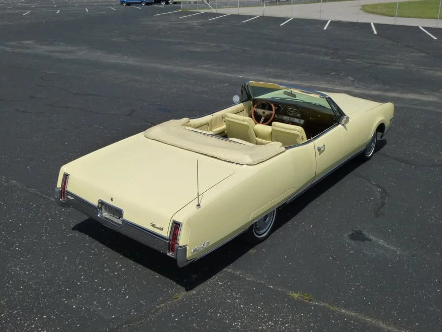 1967 Oldsmobile 98 - Image 2 of 6