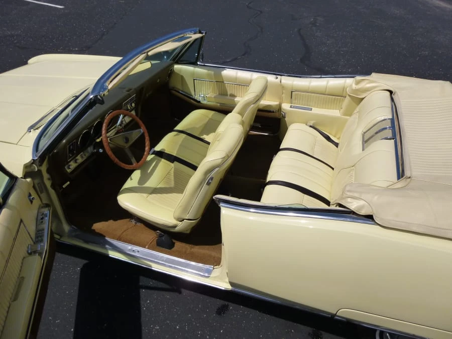 1967 Oldsmobile 98 - Image 4 of 6