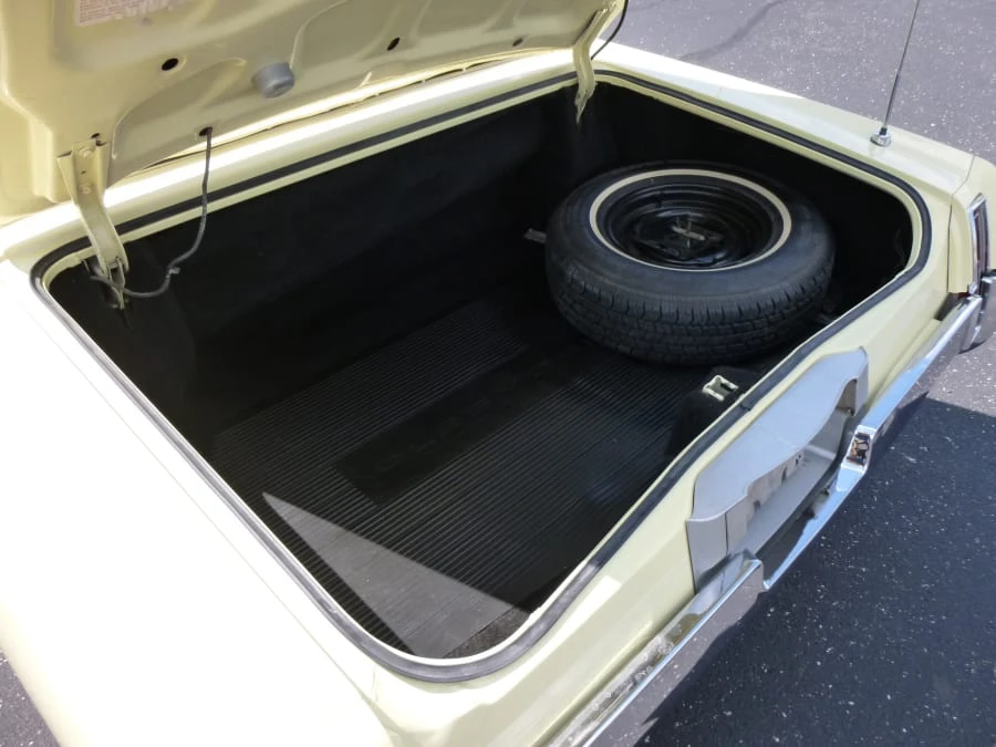 1967 Oldsmobile 98 - Image 6 of 6