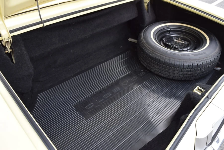 1967 Oldsmobile 98 - Image 5 of 8