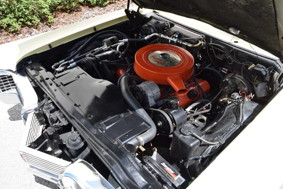 1967 Oldsmobile 98 - Image 6 of 8