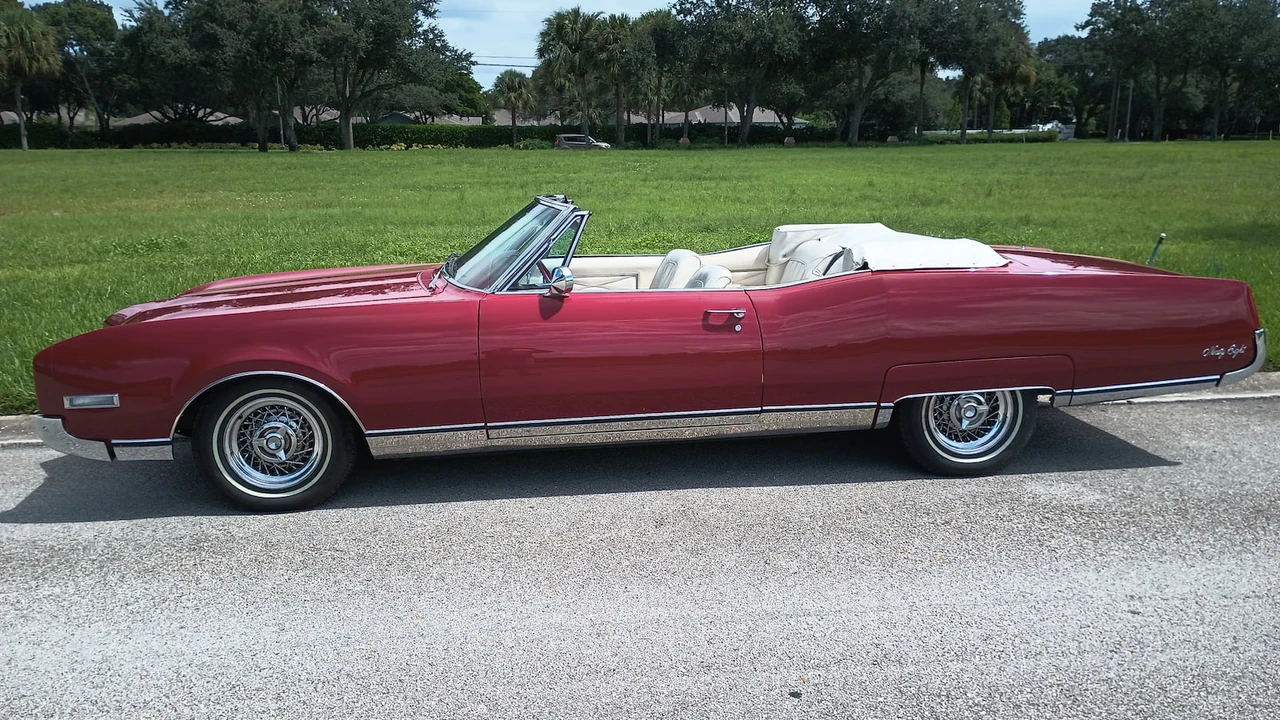 1967 Oldsmobile 98 - Image 2 of 17