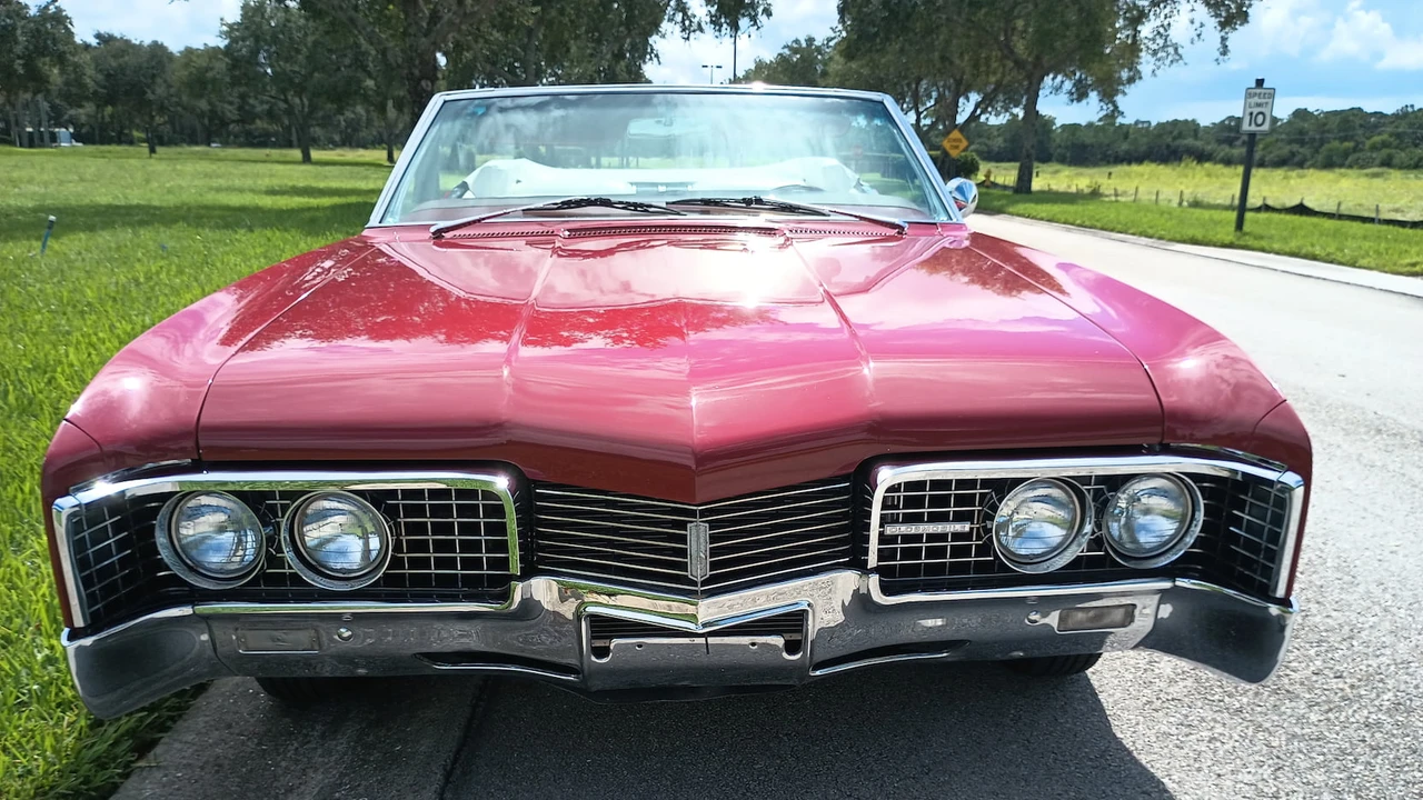 1967 Oldsmobile 98 - Image 13 of 17