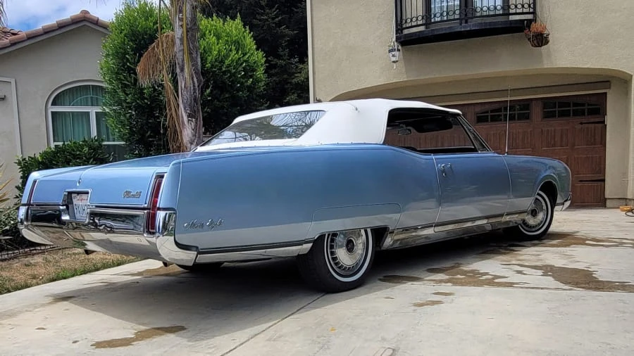 1967 Oldsmobile 98 - Image 13 of 31