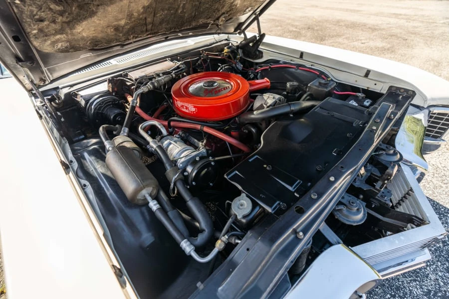 1967 Oldsmobile 98 - Image 26 of 29