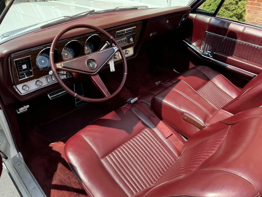 1967 Oldsmobile 98 - Image 7 of 13