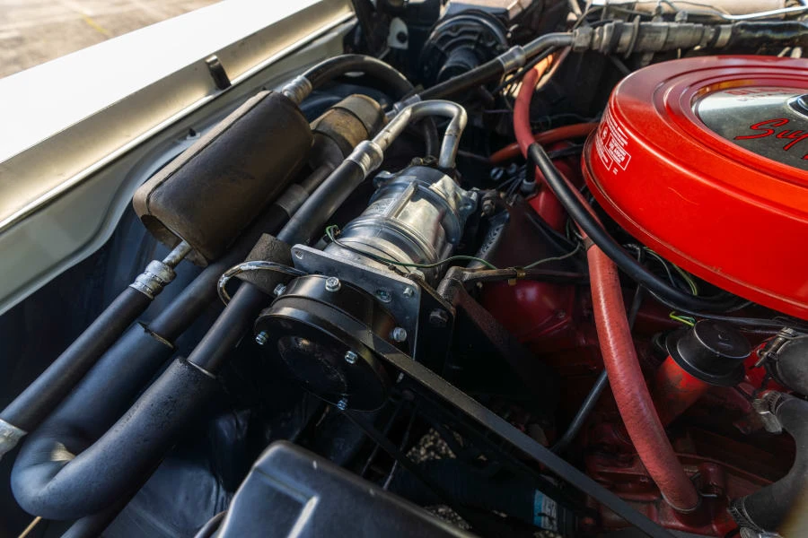 1967 Oldsmobile 98 - Image 28 of 29