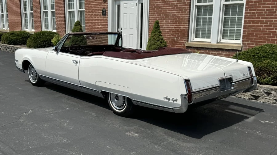 1967 Oldsmobile 98 - Image 3 of 13