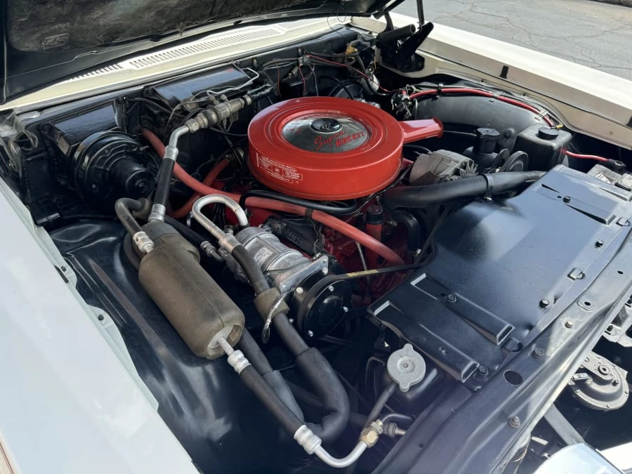 1967 Oldsmobile 98 - Image 11 of 13