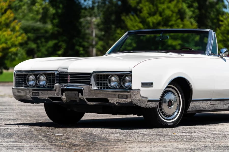 1967 Oldsmobile 98 - Image 19 of 31