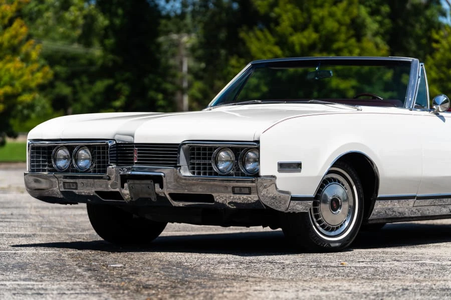 1967 Oldsmobile 98 - Image 18 of 29