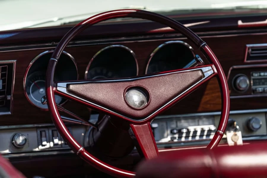 1967 Oldsmobile 98 - Image 22 of 31