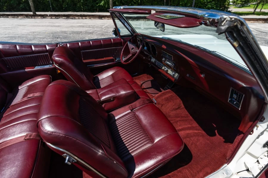 1967 Oldsmobile 98 - Image 19 of 29