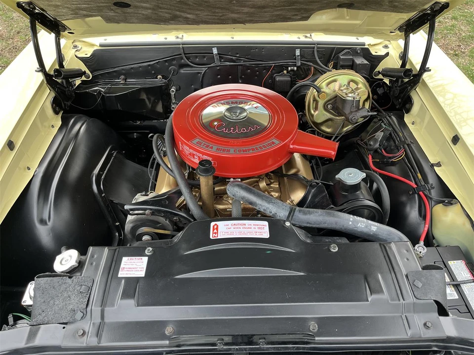 1967 Oldsmobile Cutlass 2nd Gen - Image 5 of 31