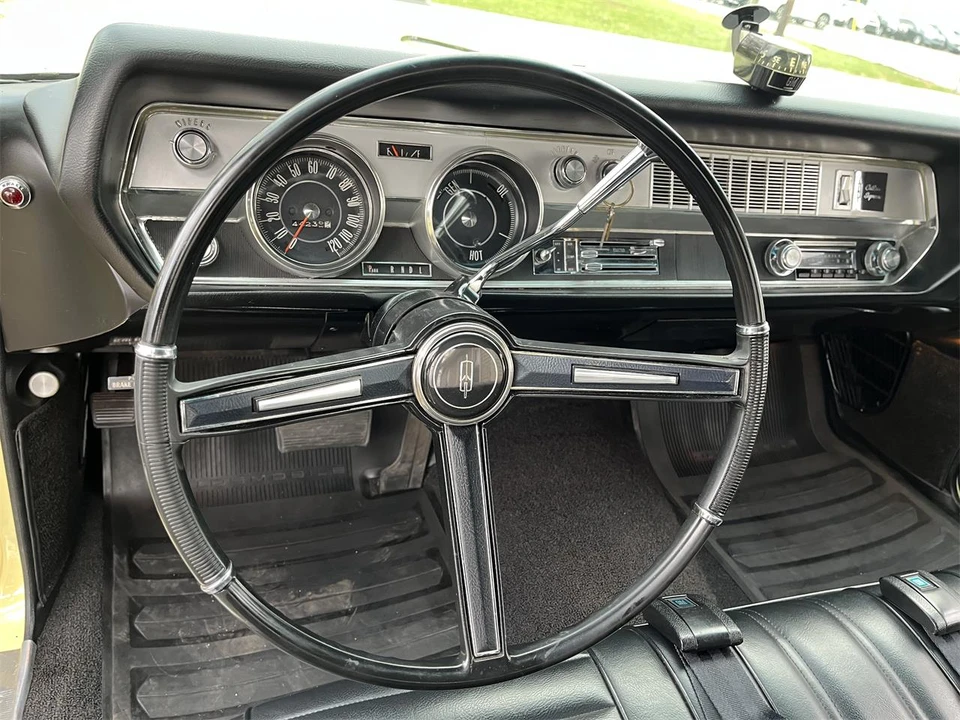 1967 Oldsmobile Cutlass 2nd Gen - Image 13 of 31