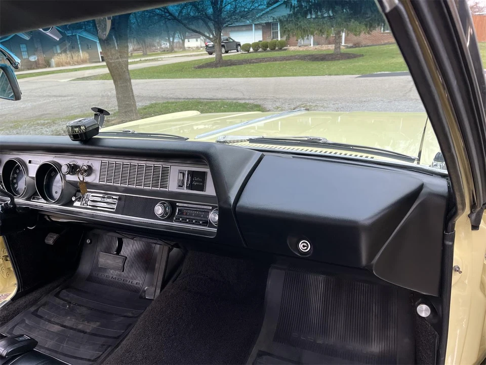 1967 Oldsmobile Cutlass 2nd Gen - Image 23 of 31