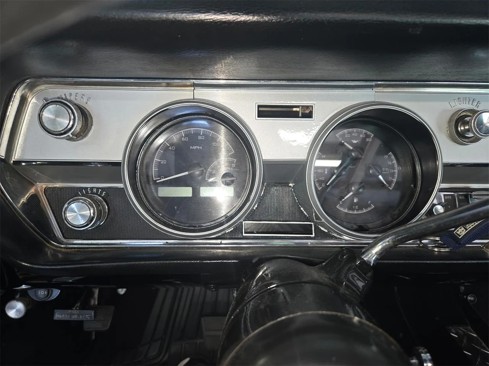 1967 Oldsmobile Cutlass 2nd Gen - Image 8 of 25