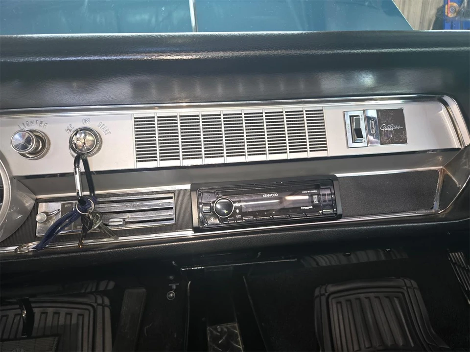 1967 Oldsmobile Cutlass 2nd Gen - Image 11 of 25