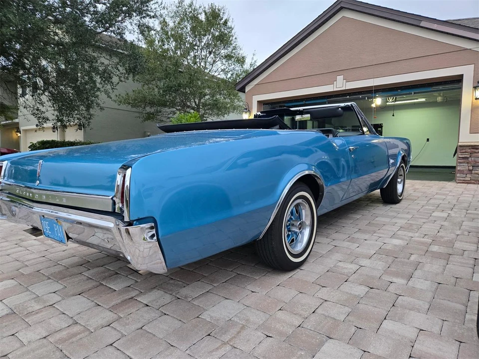 1967 Oldsmobile Cutlass 2nd Gen - Image 25 of 25