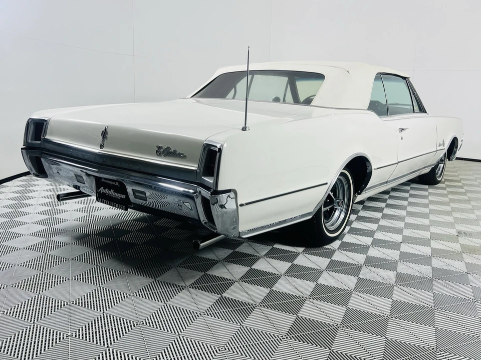 1967 Oldsmobile Cutlass 2nd Gen - Image 6 of 21