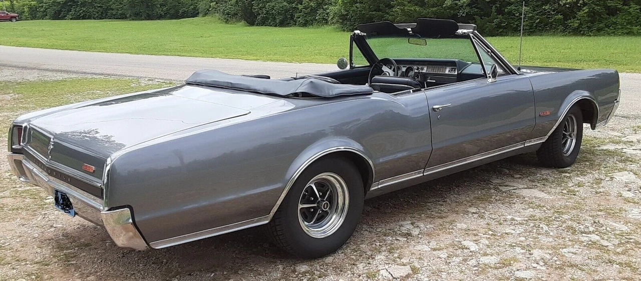 1967 Oldsmobile Cutlass 2nd Gen - Image 3 of 21