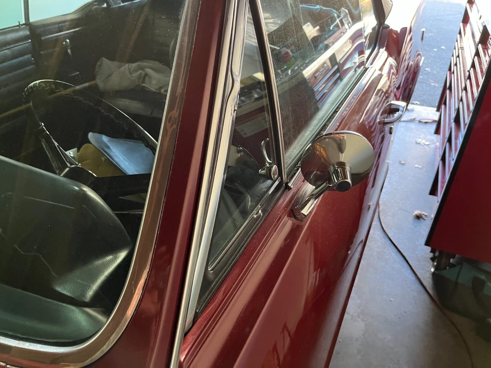 1967 Oldsmobile Cutlass 2nd Gen - Image 4 of 8