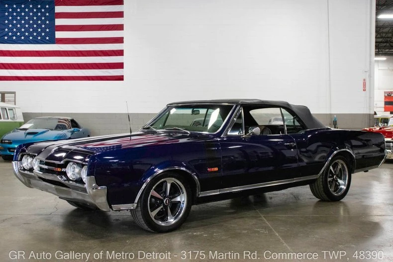 1967 Oldsmobile Cutlass 2nd Gen - Image 2 of 20