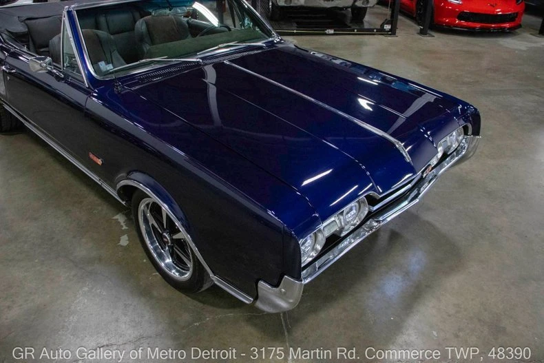 1967 Oldsmobile Cutlass 2nd Gen - Image 14 of 20