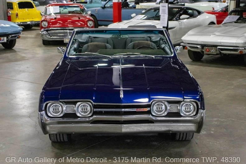 1967 Oldsmobile Cutlass 2nd Gen - Image 12 of 20