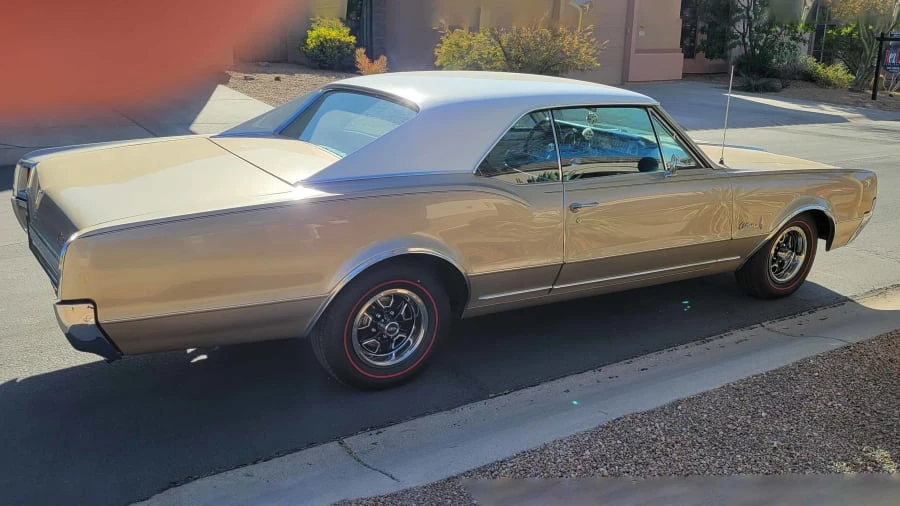 1967 Oldsmobile Cutlass 2nd Gen - Image 2 of 10