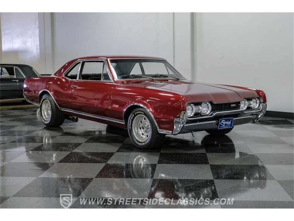 1967 Oldsmobile Cutlass 2nd Gen - Image 16 of 31