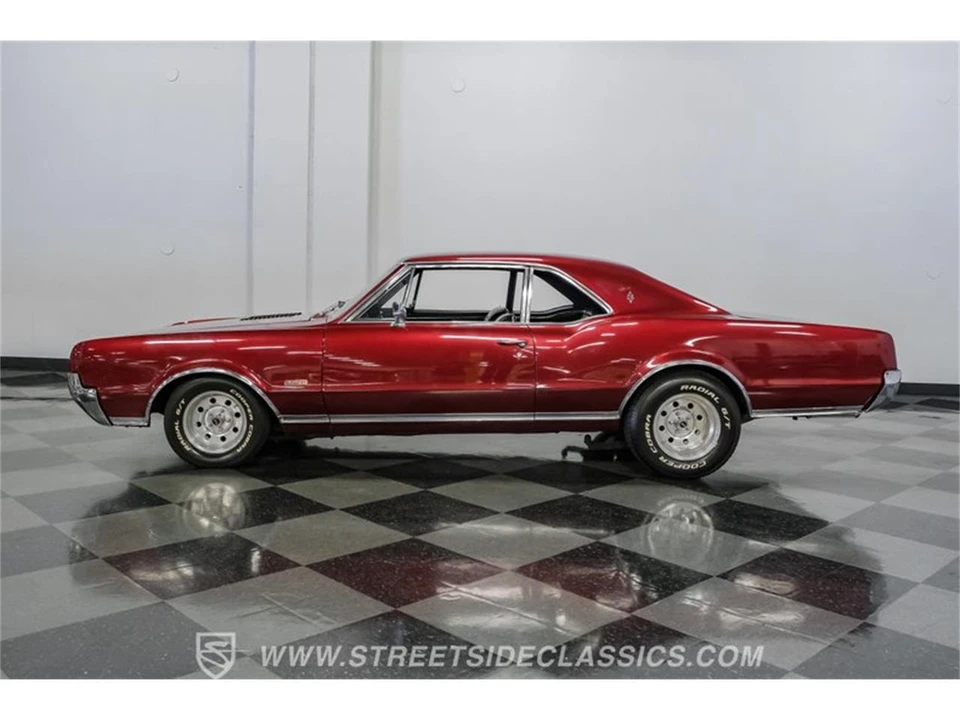 1967 Oldsmobile Cutlass 2nd Gen - Image 2 of 31