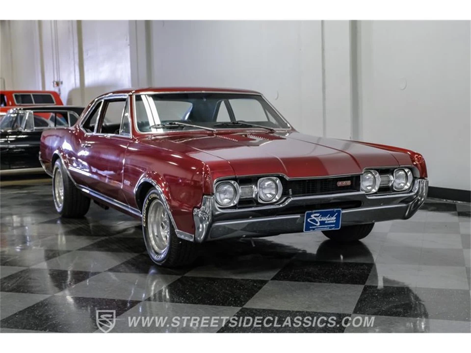 1967 Oldsmobile Cutlass 2nd Gen - Image 17 of 31